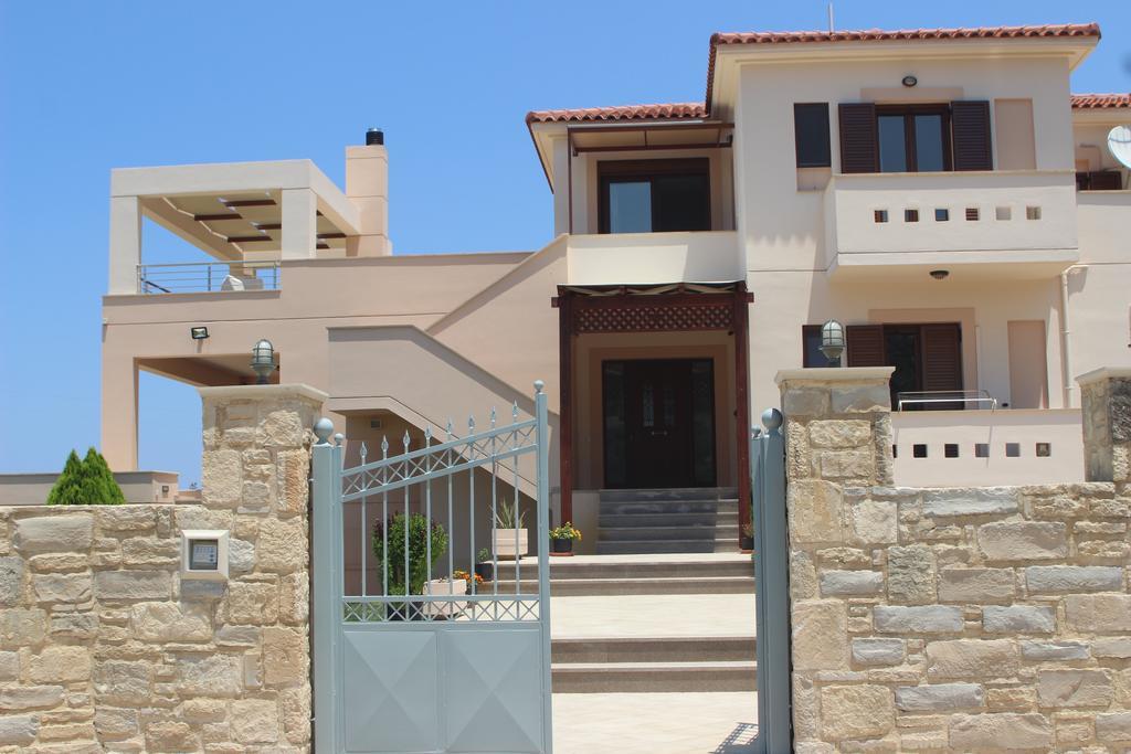 Villa Saint George Maroulas Exterior photo